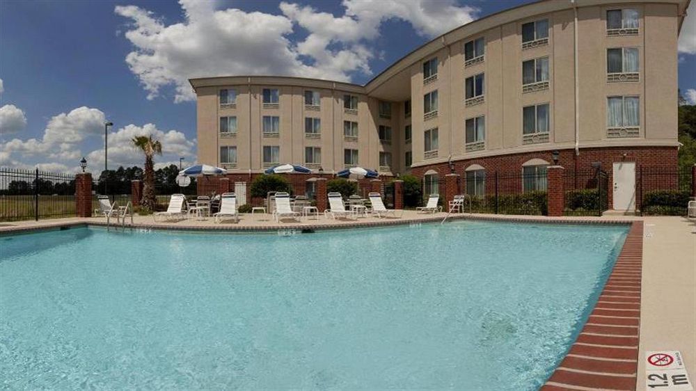 Express & By Ihg West Monroe